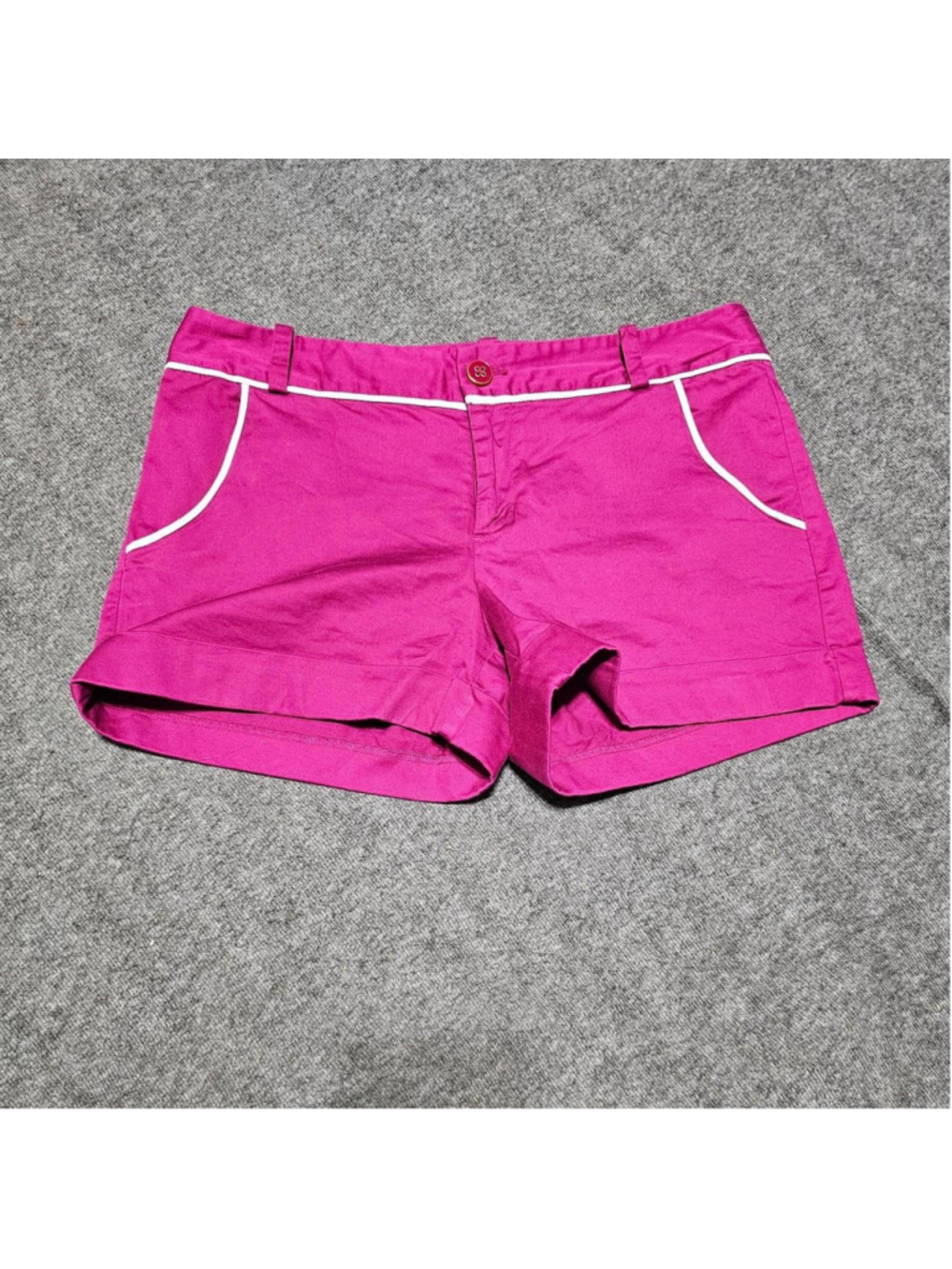 Banana Republic Ryan Fit Magenta Chino Shorts Size 8 White Piping Pockets